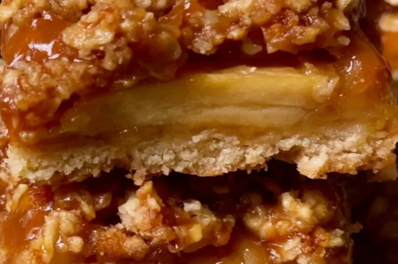 Delicious apple pie bars with cinnamon and fresh apple filling