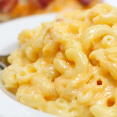 Delicious Chick-fil-A copycat mac and cheese in a creamy sauce