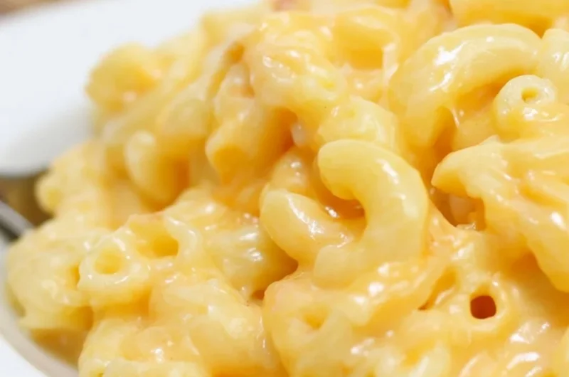 Delicious Chick-fil-A copycat mac and cheese in a creamy sauce