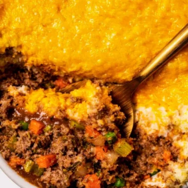 Delicious Homemade Shepherd's Pie with meat and mashed potatoes