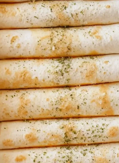 Delicious homemade Pizza Roll Ups filled with cheese and pepperoni.