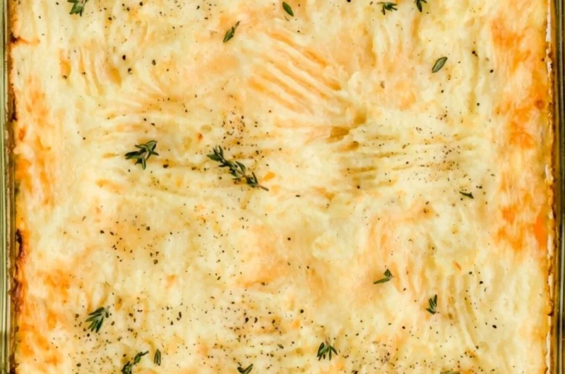 Delicious homemade Shepherd's Pie with meat and mashed potatoes